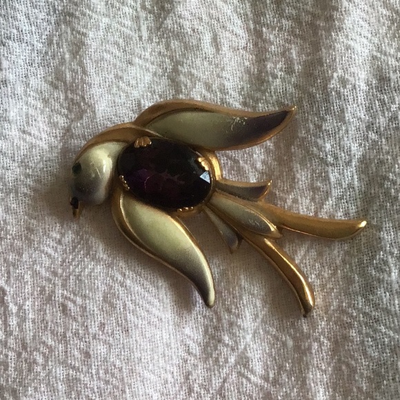 Vintage Pin - Picture 2 of 5